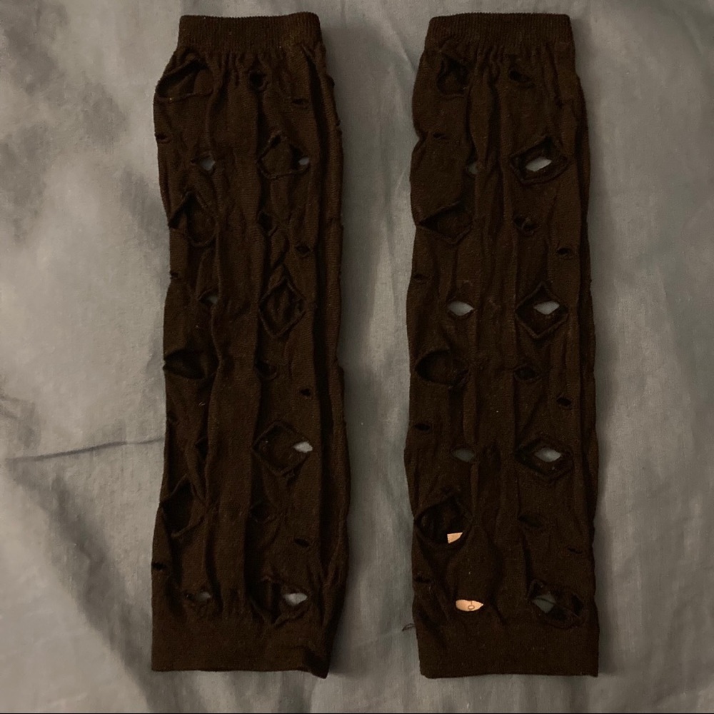 Sold💕 NWOT 🐇 Tattered Arm Warmers